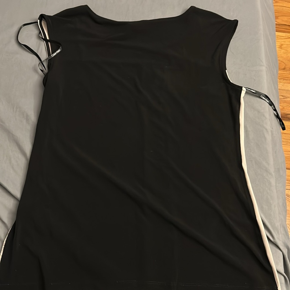 Calvin Klein top - Picture 4 of 4